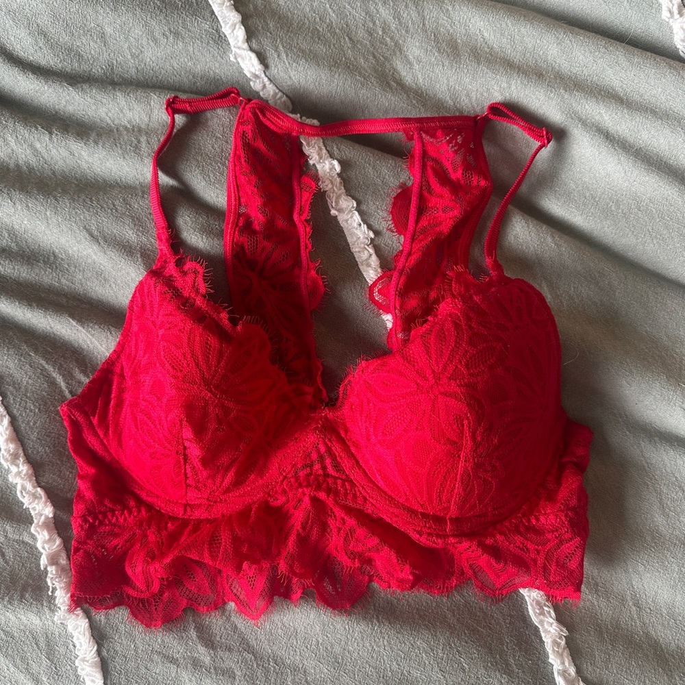 VS Pink lined bralette in Vibrant Red